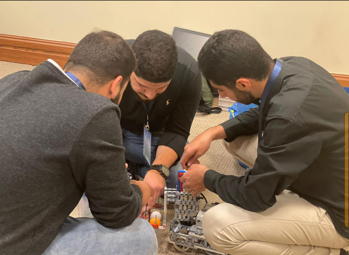 فوز طلبة كلية الذكاء الاصطناعي في البلقاء التطبيقية بمسابقة الروبوتات ضمن المؤتمر الاردني لهندسة الكهرباء وتكنولوجيا المعلومات