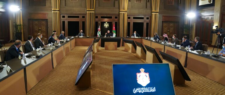 جلالة الملك يشدد على أهمية استخدام التكنولوجيا للتعامل مع تحديات المياه،