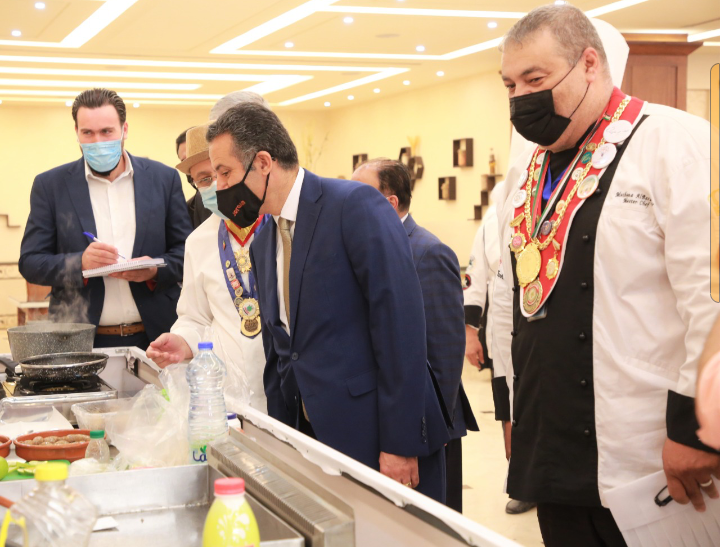 الفايز يرعى انطلاق فعاليات المهرجان الدولي الأول لفنون طهي الغذاء العالمي