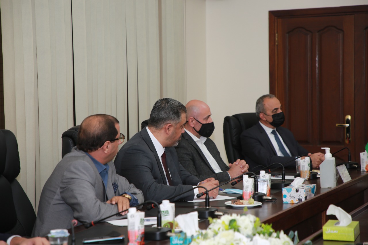 وزير السياحة يلتقي مجلس الإدارة الجديد لجمعية وكلاء السياحة والسفر