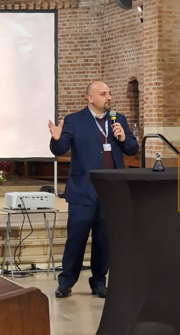 وفد أردني سياحي وديني يشارك باجتماعات الحج المسيحي في فرنسا