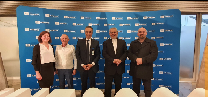 وفد أردني سياحي وديني يشارك باجتماعات الحج المسيحي في فرنسا