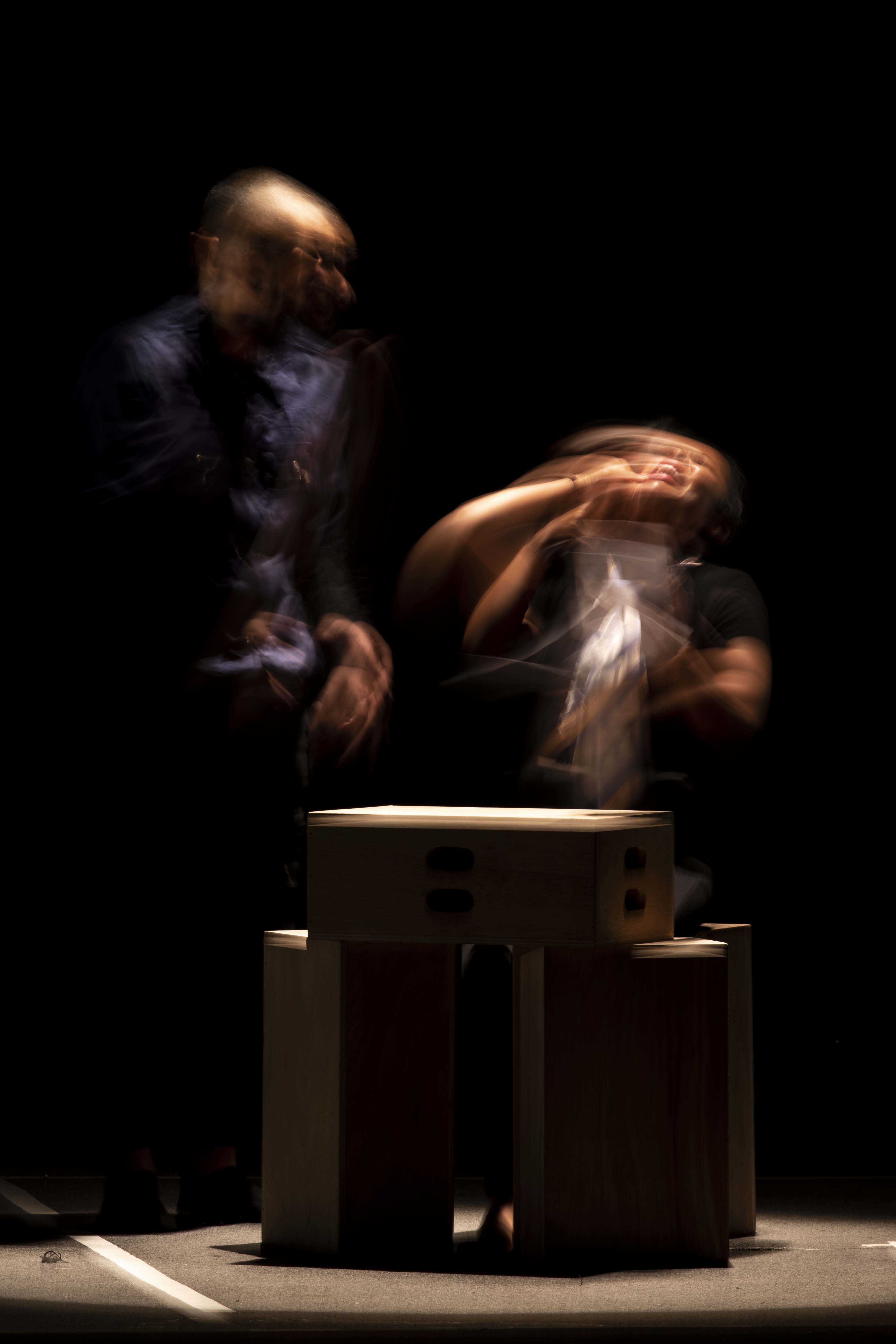 معرض فني مبتكر على مدار أیام مھرجان دبي  لمسرح الشباب 2021 