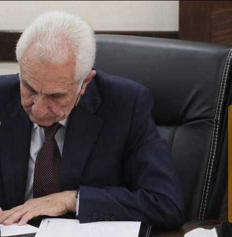 عويس يصف الوضع الوبائي في المدارس بالمقبول