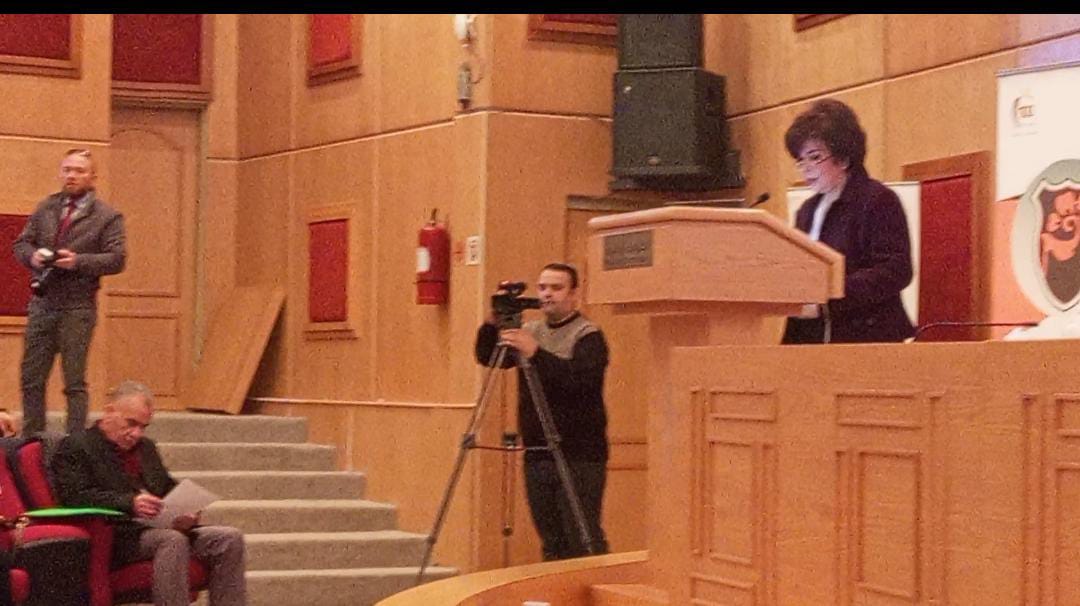 مركز دراسات المرأة في جامعة آل البيت يشارك  بندوه في  الجامعه  الاردنيه