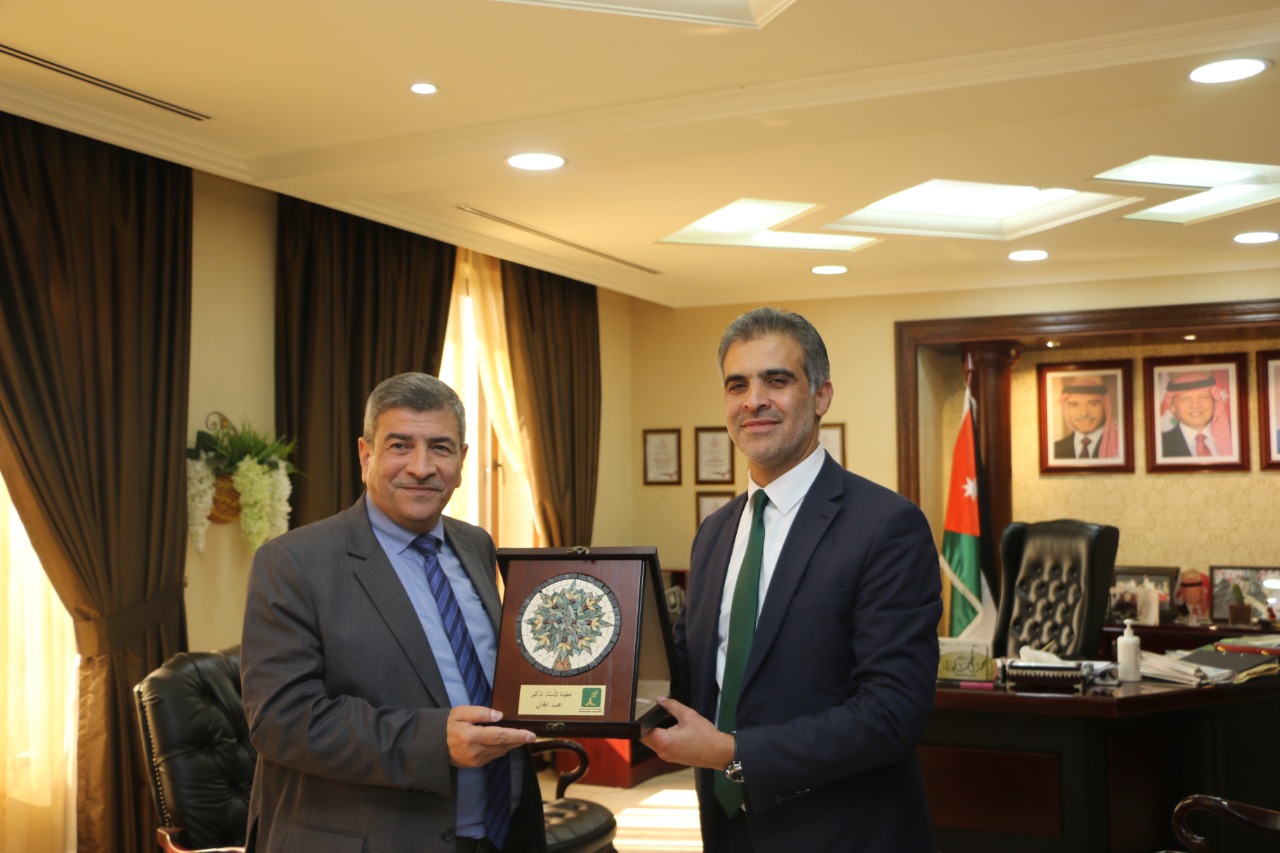 لقاء حواري في جامعة الزيتونة الأردنية لمناقشة التعديلات المقترحة على قانون الضمان 