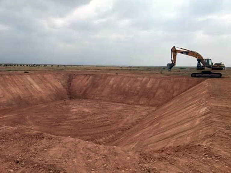 إنشاء بركة لتجميع 4 آلاف م3 من المياه بمدينة الأمير هاشم