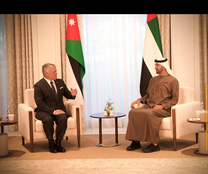 سمو الشيخ محمد بن زايد آل نهيان في مقدمة مستقبلي جلالة الملك عبدالله الثاني