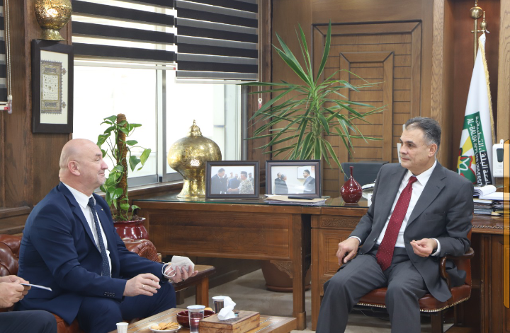 السفير البونسي في عمان يبحث سبل تعزيز العلاقات الأكاديمية بين جامعة البلقاء التطبيقية والجامعات الحكومية البوسنيه