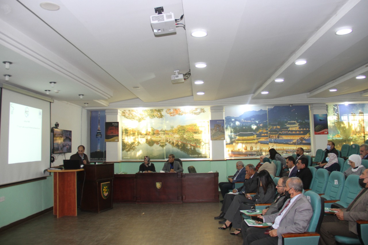 البلقاء التطبيقية وبالتعاون مع وزارة البيئة تعقد الورشة التوعوية لإقليم الوسط في مجال التوعية والمشاركة الجماهيرية في مجال السلامة الاحيائية في الأردن