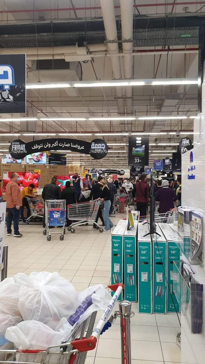 ازدحامات مرورية في عمّان بسبب “الجمعة البيضاء”