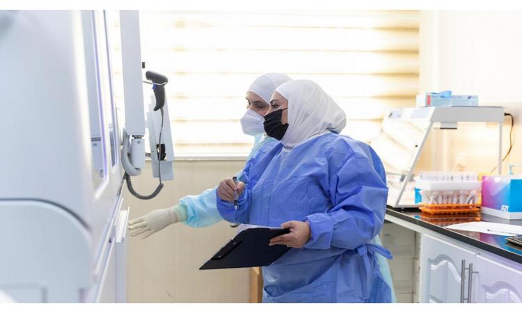 البلبيسي: نحن بحاجة لمعرفة تفاصيل أكثر عن “أميكرون