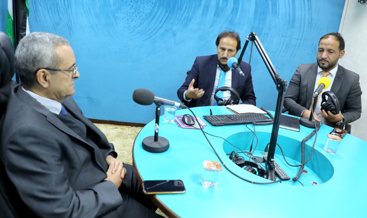 الدكتور الضمور من خلال إذاعة آل البيت  : نستثمر الطاقات الجامعية والمجتمعية لتحقيق رسالة الجامعة الحضارية والتنويرية