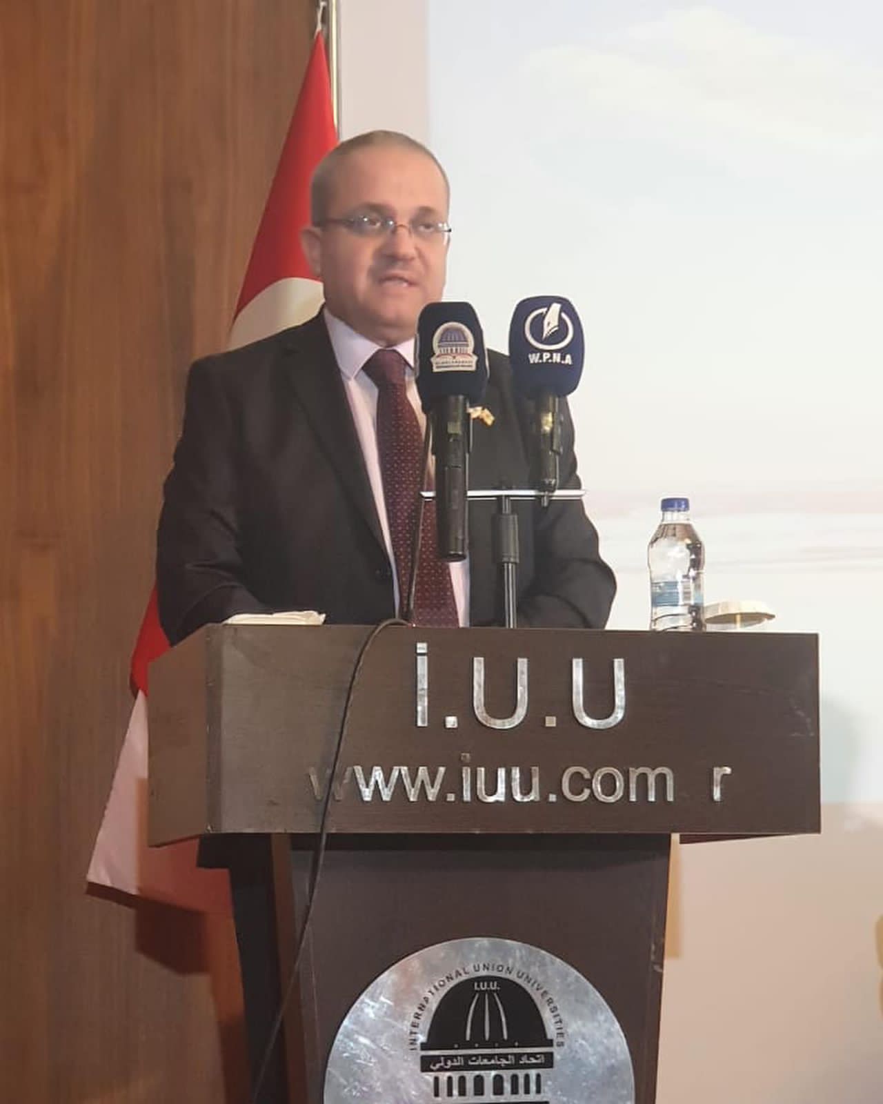 جامعة جدارا تشارك بكفاءة في القمة الدولية للإستثمار والتنمية المستدامة بإسطنبول 