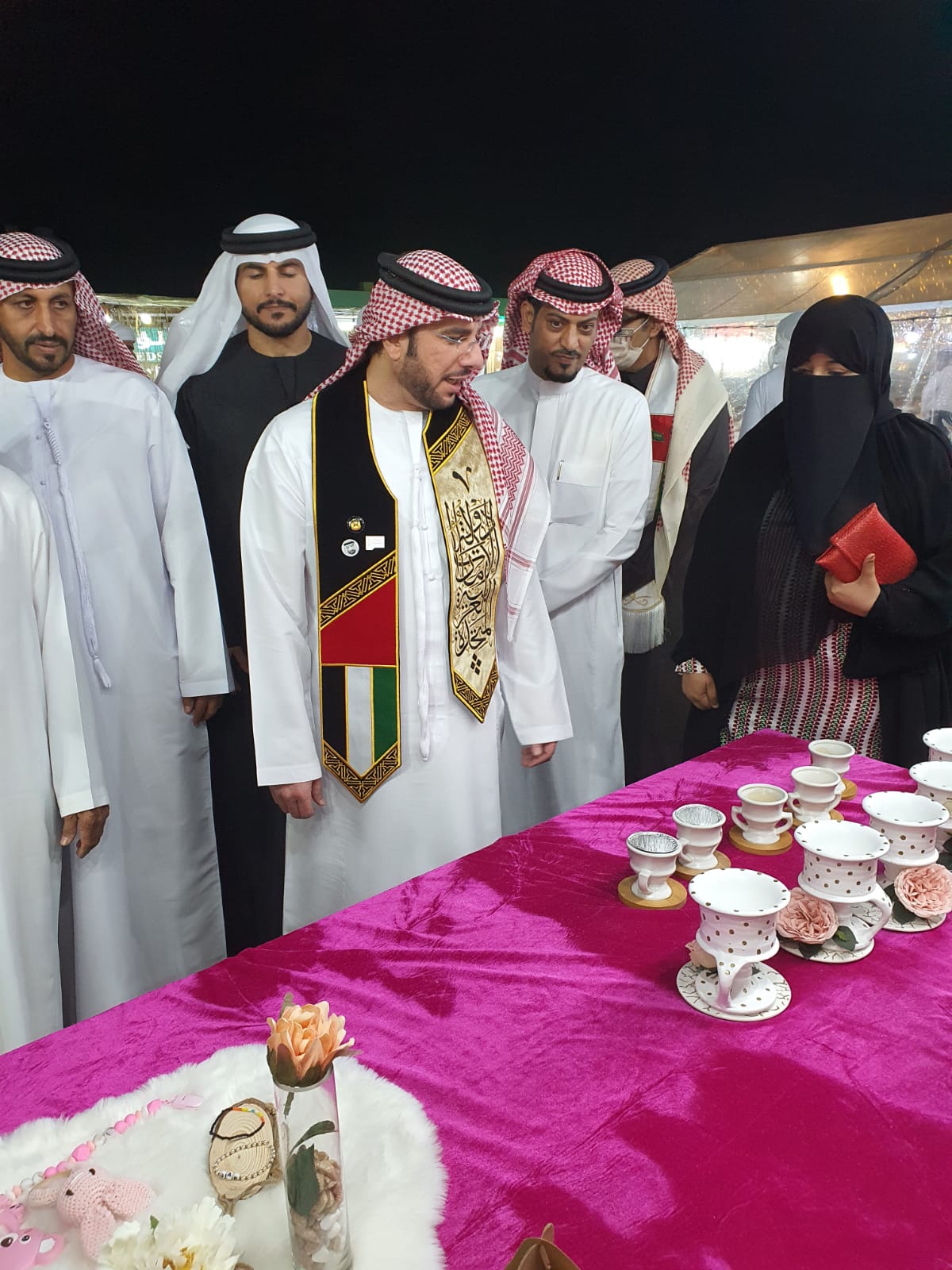 مشغولات يدوية واكلات شعبية في معرض الريم بمليحة