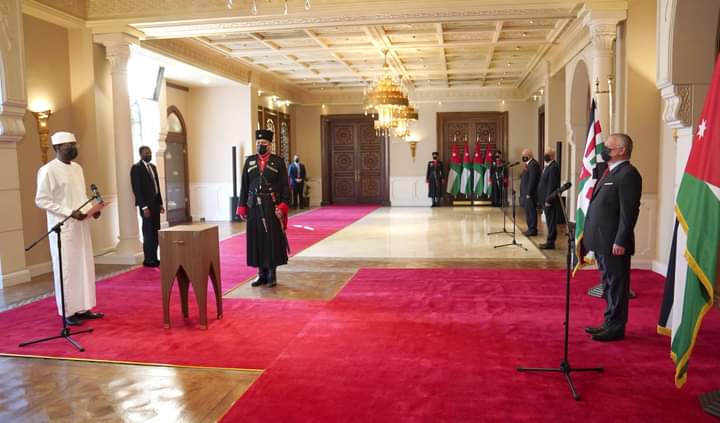 الملك يتقبل أوراق اعتماد عدد من السفراء (صور)