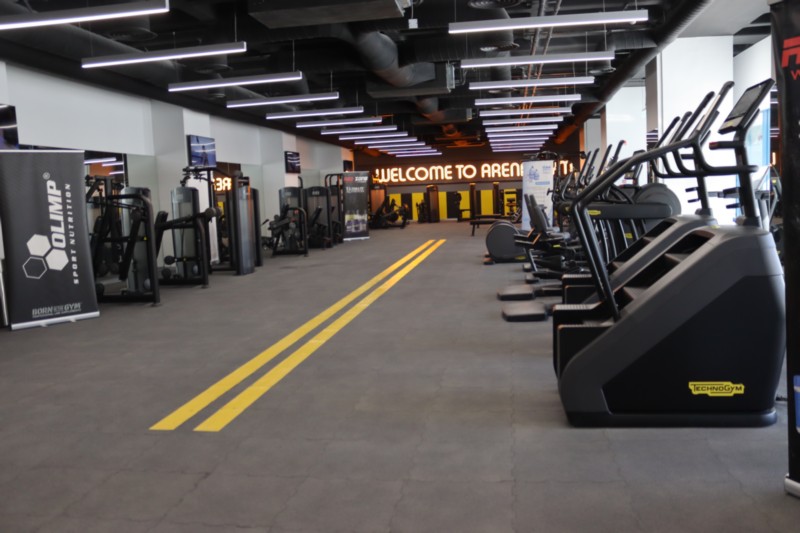 الحوراني يفتتح مركز اللياقة الجديد بمجمع الارينا في عمان الاهلية .. صور