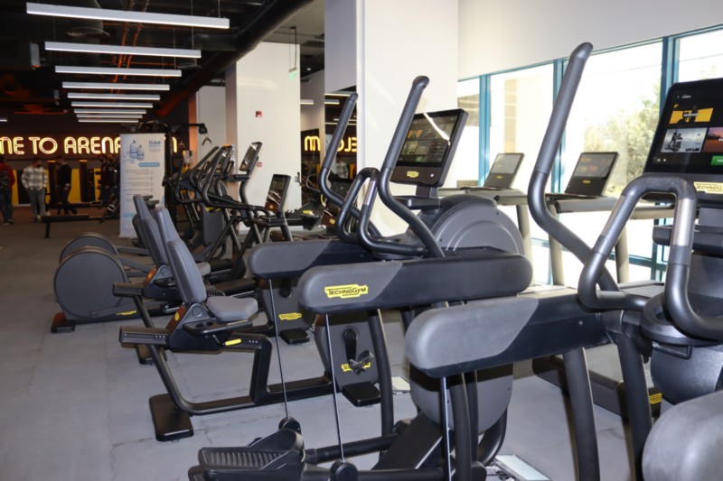 الحوراني يفتتح مركز اللياقة الجديد بمجمع الارينا في عمان الاهلية .. صور