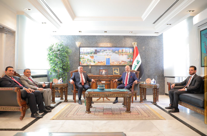 السفير العراقي يبحث تعزيز العلاقات المشتركة مع اتحاد المقاولين العرب 