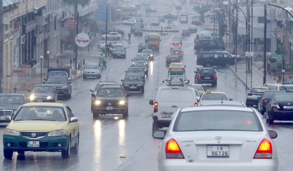 زخات مُتفرقة من الأمطار الأربعاء