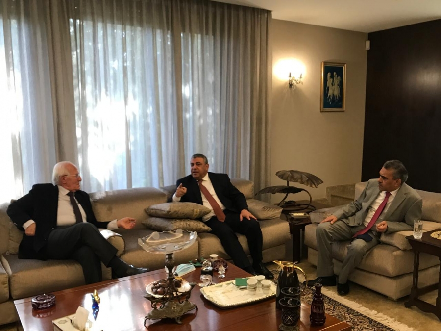 السنافي يقدم واجب العزاء لأسرة الساكت في عمان