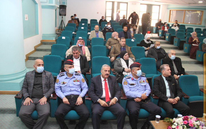 مديرية الإعلام والشرطة المجتمعية بالتعاون مع جامعة البلقاء التطبيقية تطلق مبادرة أنت سند