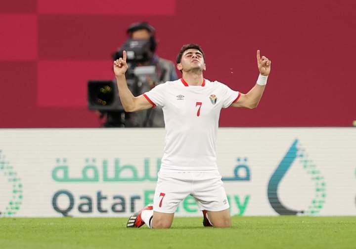 شرارة: فقدنا التركيز لبعض الأوقات.. والتأهل هو الأهم