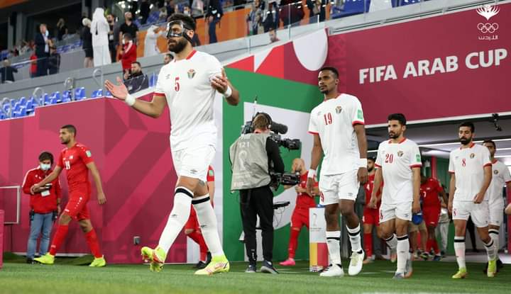 شكوك حول مشاركة العرب أمام مصر