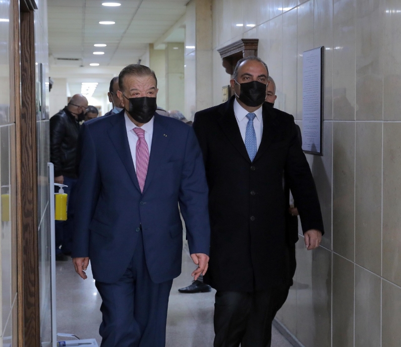 الدغمي ورئيس اللجنة الإدارية يلتقون الشواربة ويتوصلون لتوافقات بشأن مطالب موظفين في الأمانة