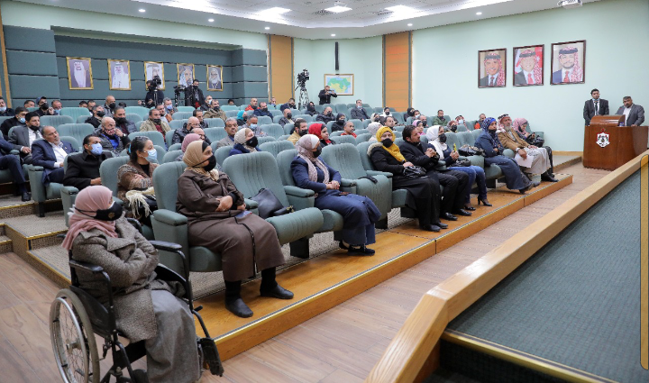 الدغمي ورئيس اللجنة الإدارية يلتقون الشواربة ويتوصلون لتوافقات بشأن مطالب موظفين في الأمانة 