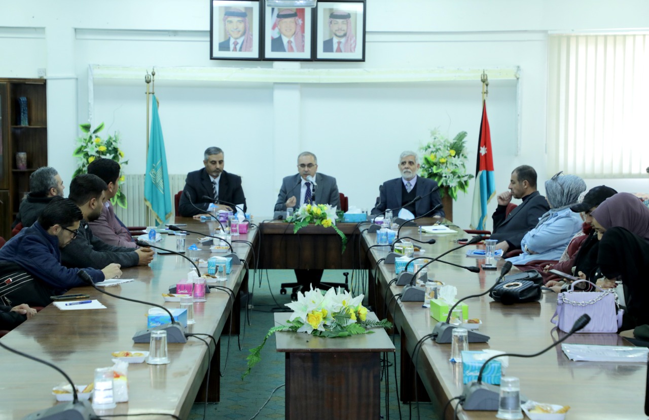 العرموطي يحاضر عن حقوق الإنسان في التشريع الاسلامي  في آل البيت