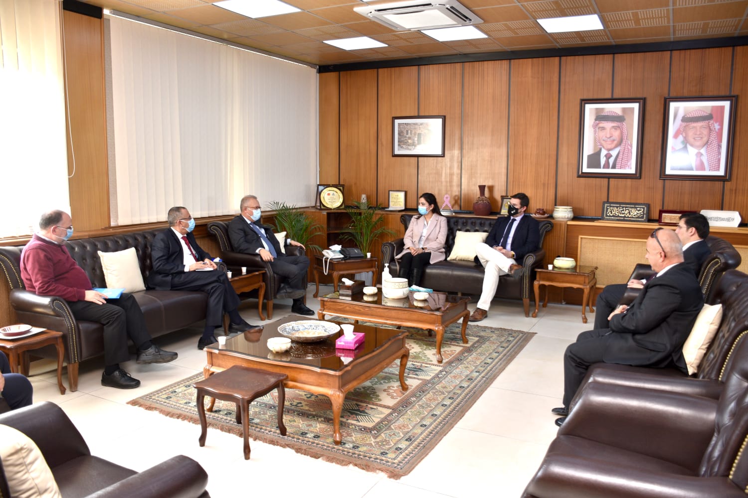 بحث التعاون بين اليرموك والسفارة الأمريكية في عمان