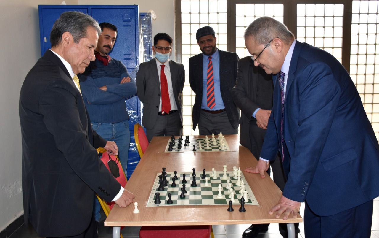 السفير المكسيكي يزور جامعة جدارا  صور