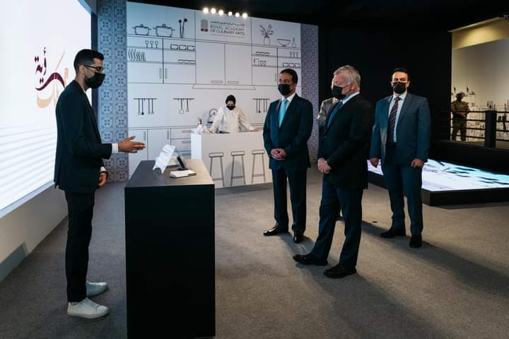 الملك مخاطبا الشباب: صوتكم سيساعد كثيرا في عملية التحديث وتغيير الثقافة تجاه الإصلاح السياسي