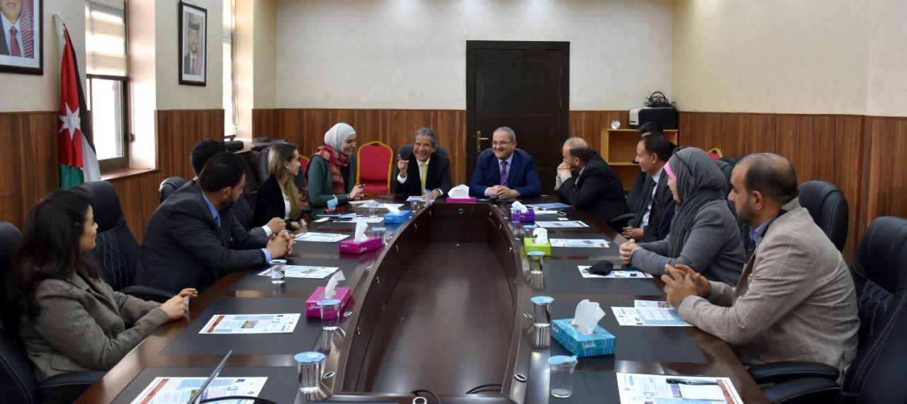 السفير المكسيكي لدى الأردن يزور جامعة جدارا 