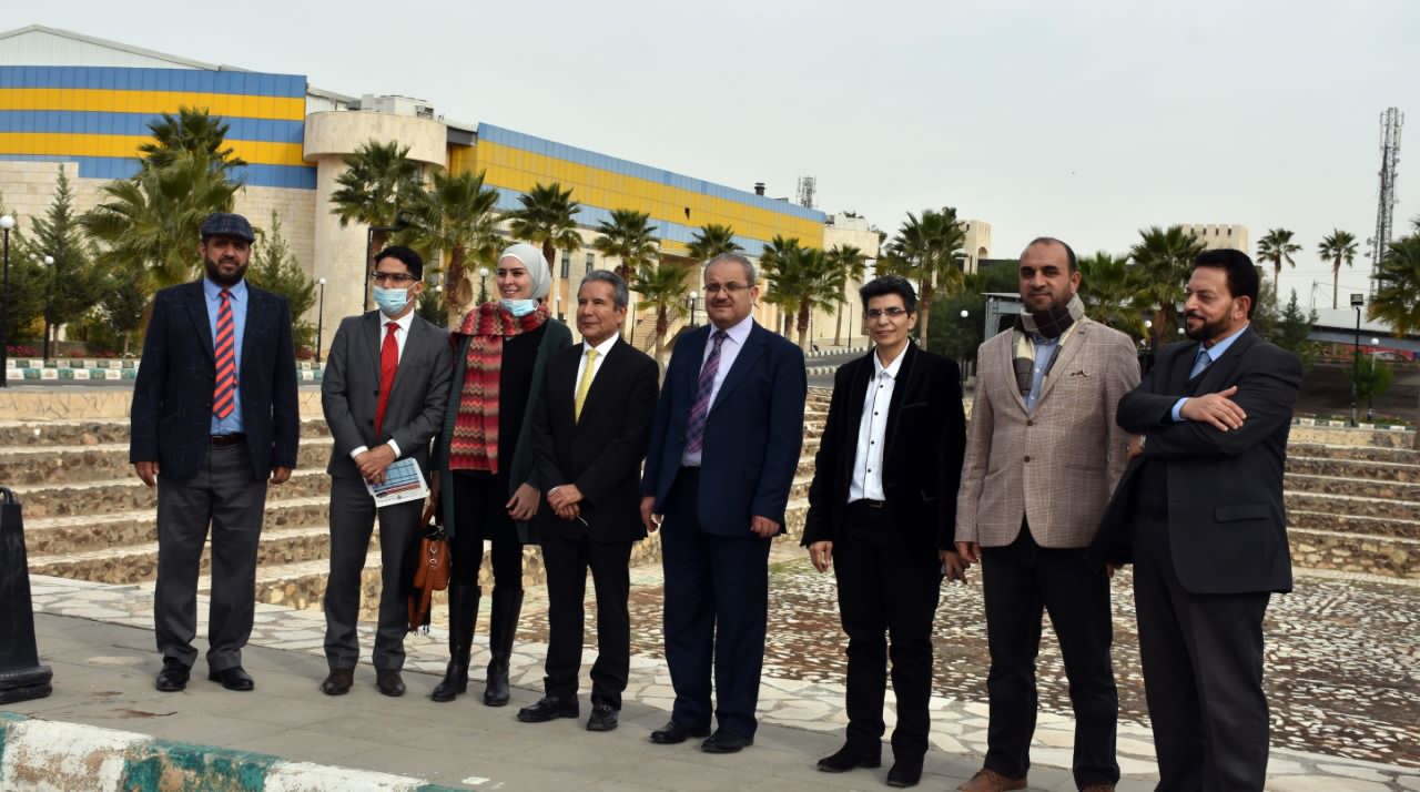 السفير المكسيكي لدى الأردن يزور جامعة جدارا 