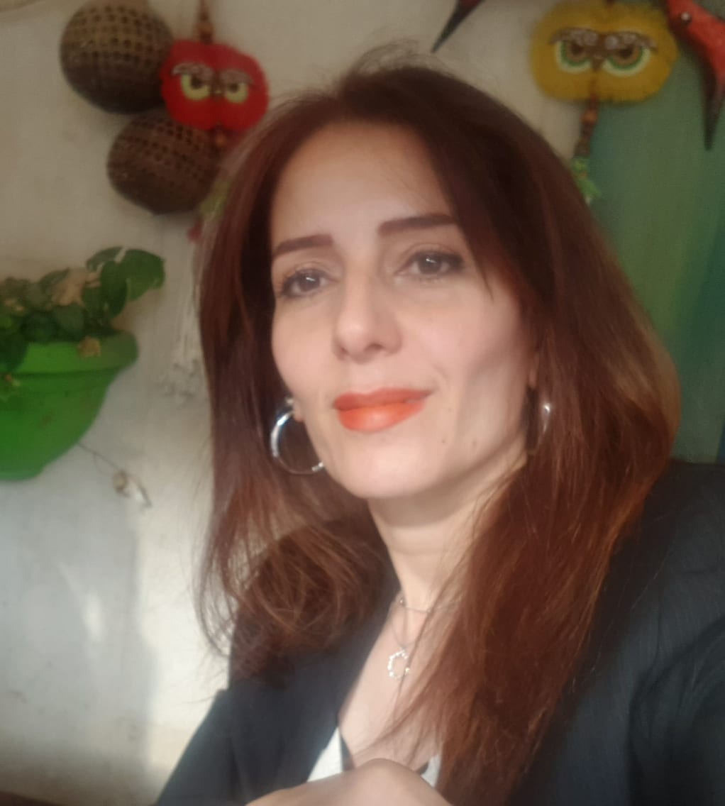  زياد جيوسي يكتب : قراءة في كتاب أزاهير افروديت