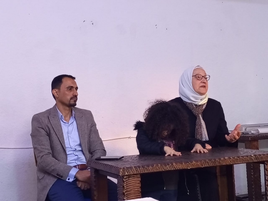 جلسة حوارية حول  تعزيز  مشاركة النساء في الحياة السياسية و الحزبية  في مادبا