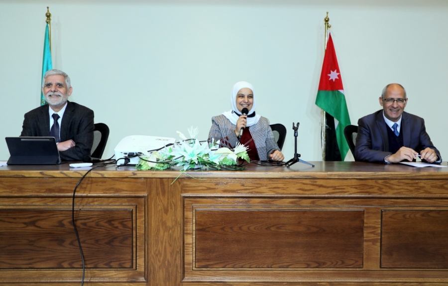 ندوة عن التربية المدنية ومناهضة العنف ضد المرأة في آل البيت