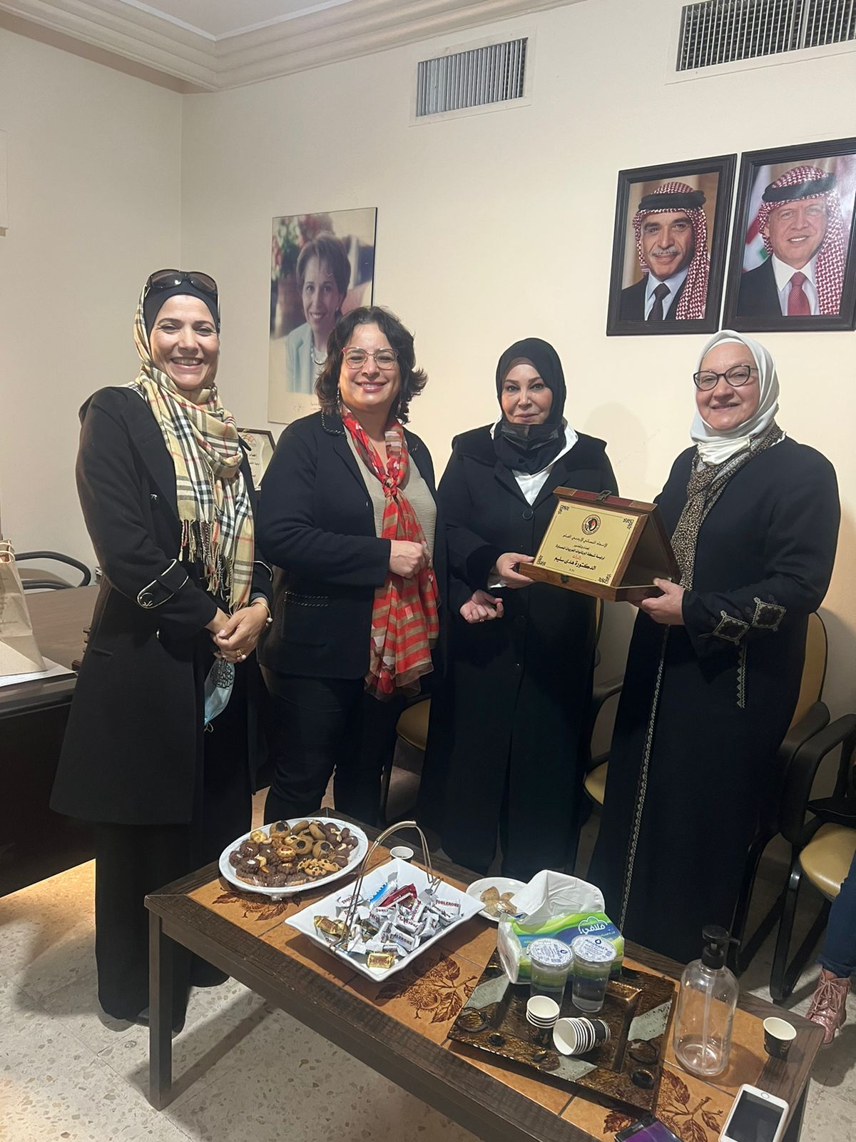 رئيسة الاتحاد النسائي الأردني العام تستقبل في مقر الاتحاد رئيسة شبكة البرلمانيات العربيات للمساواة رائدات 