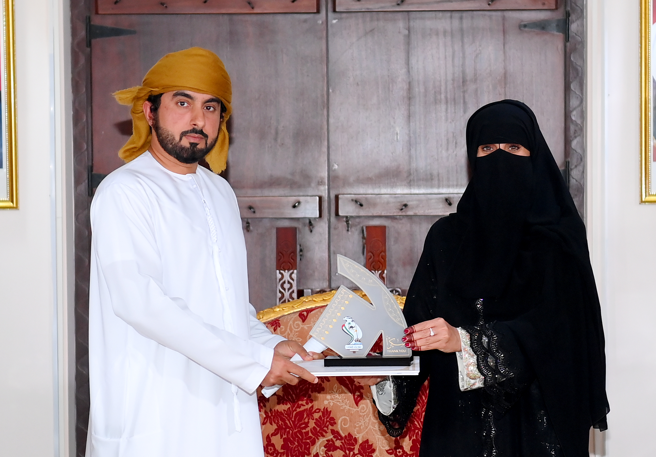 زايد للتراث ينظم أمسية شعرية بمناسبة العيد الخمسين للدولة