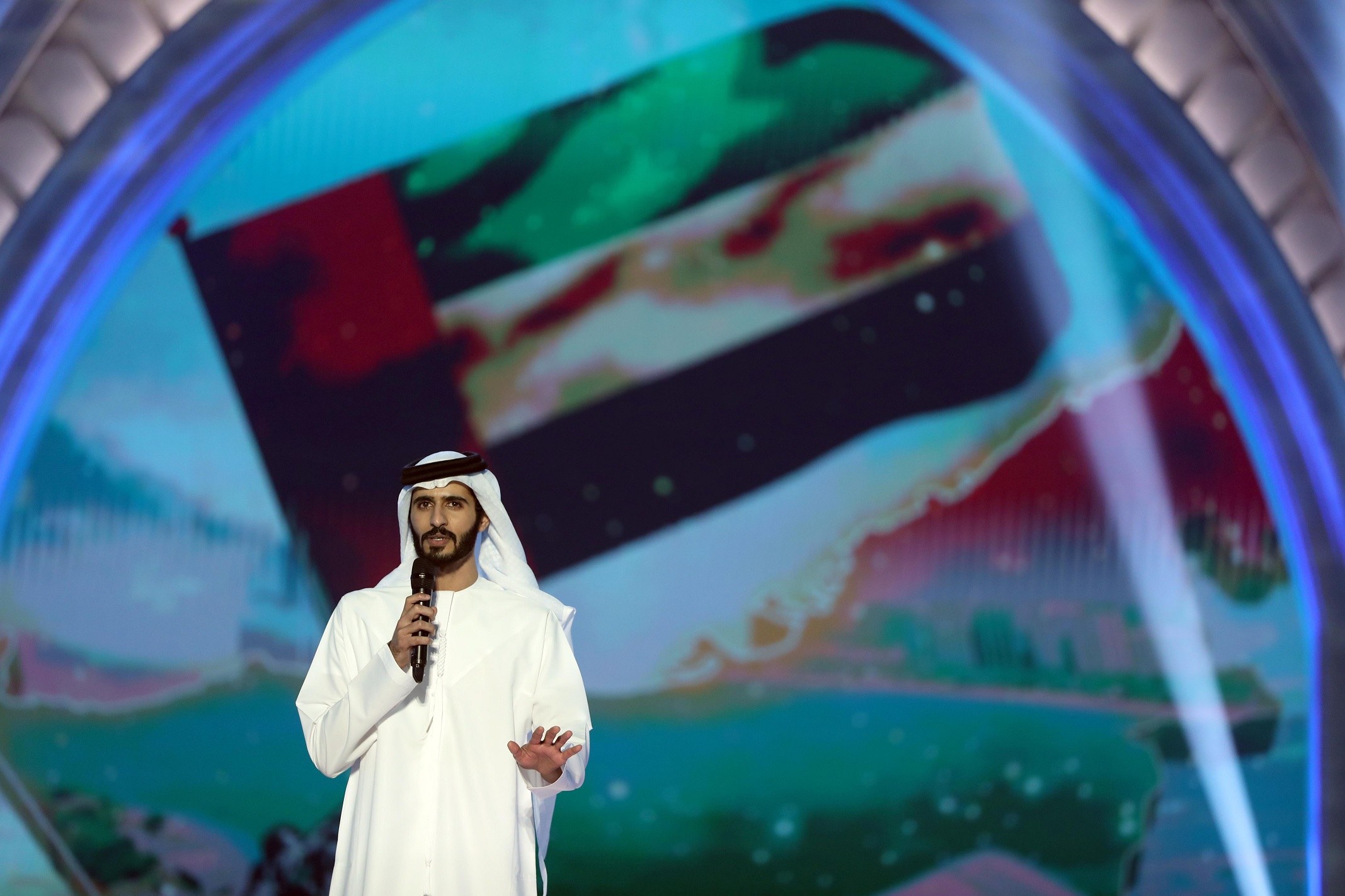 ليالي الشعر النبطي تتألق في ثاني أمسيات برنامج شاعر المليون بموسمه العاشر