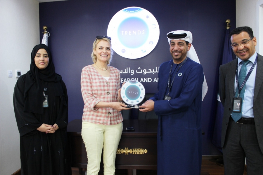 مدیرة المركز الفرنسي للأبحاث تزور تریندز ... وتثمن  جھوده في دعم حركة البحث العلمي العالمي