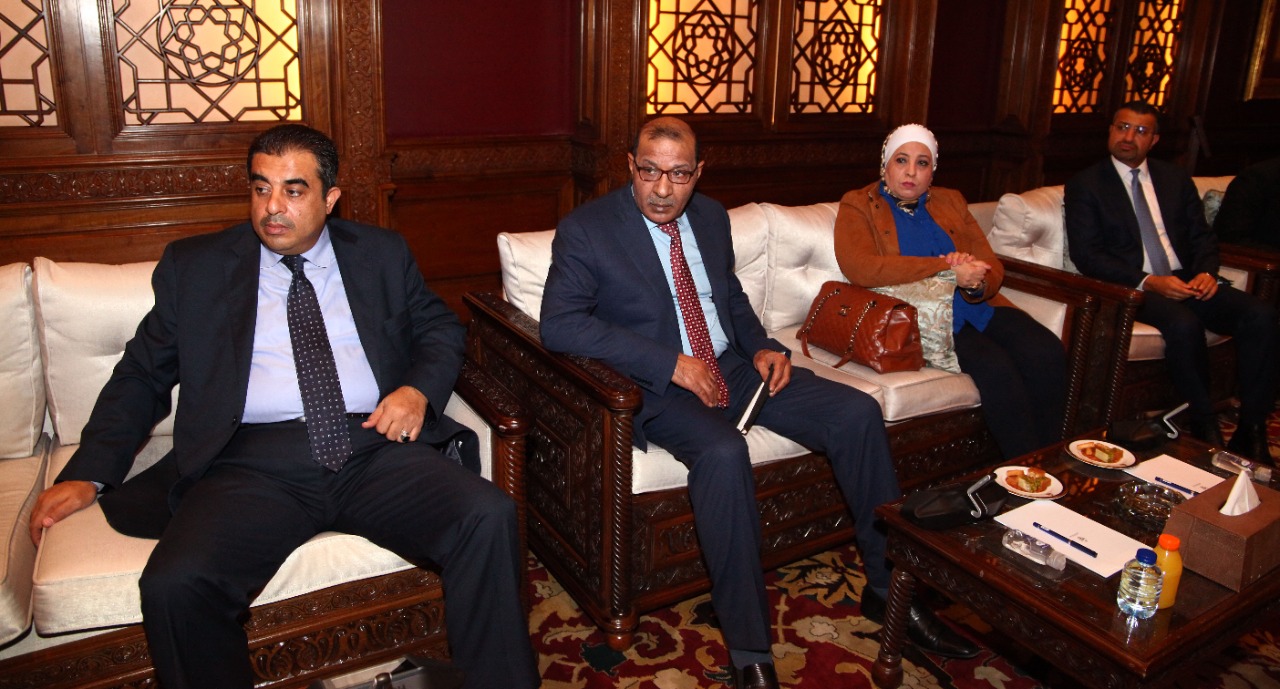 رئيس الديوان الملكي الهاشمي يلتقي رؤساء اللجان النيابية .. صور 