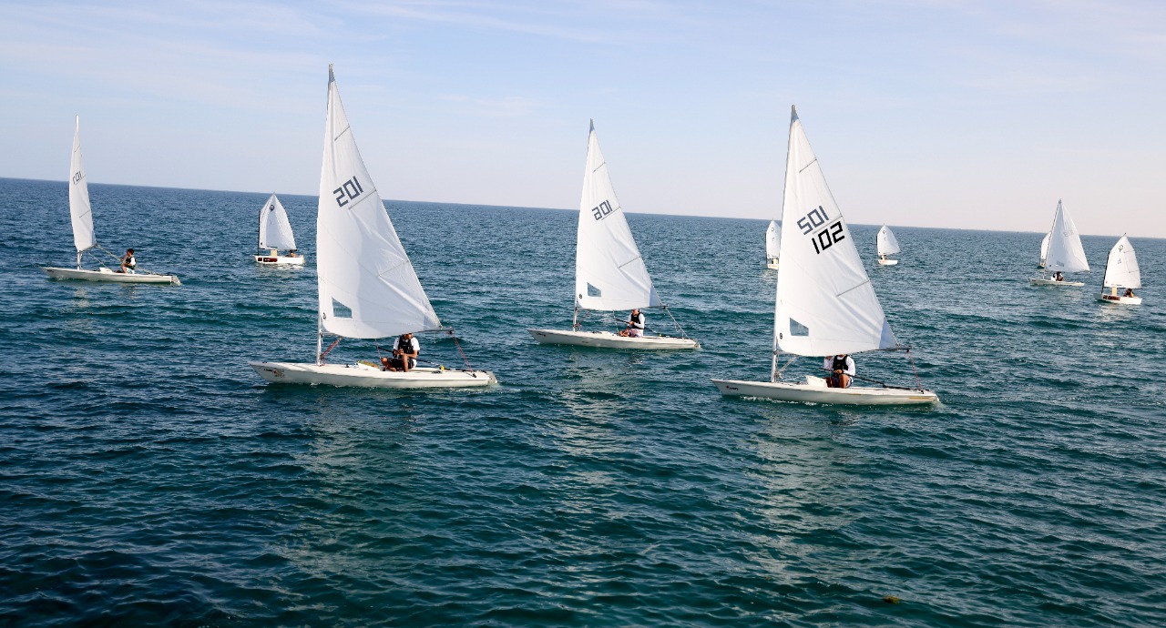 مهرجان منصور بن زايد البحري يختتم فعالياته في مدينة السلع