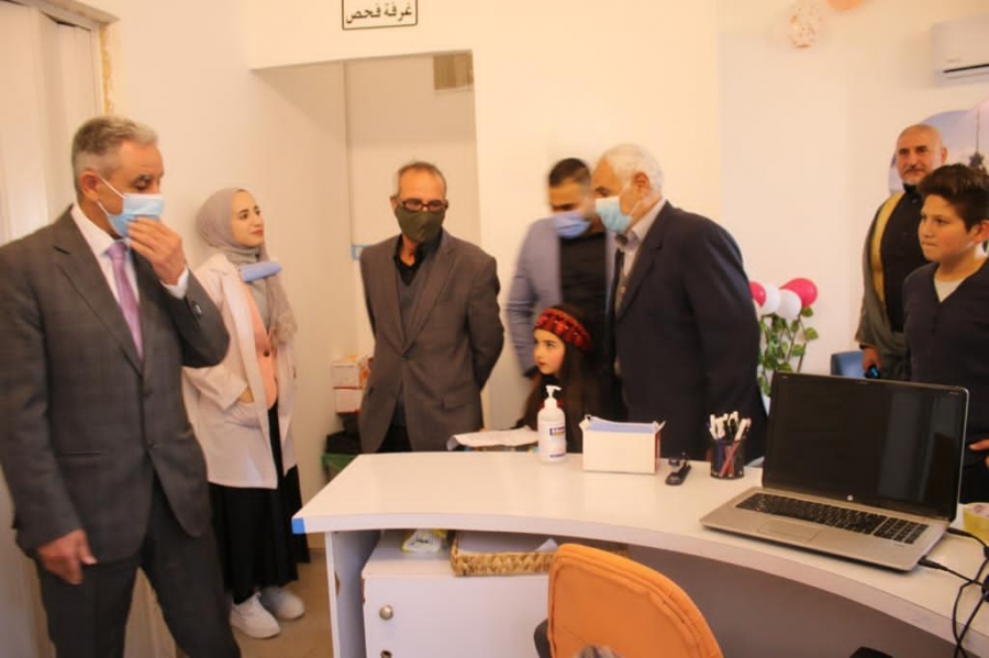 إقامة يوم طبي مجاني بمناسبة افتتاح مختبرات الإبتسامة للتحاليل الطبية بلواء الطيبة في إربد .. صور وفيديو 