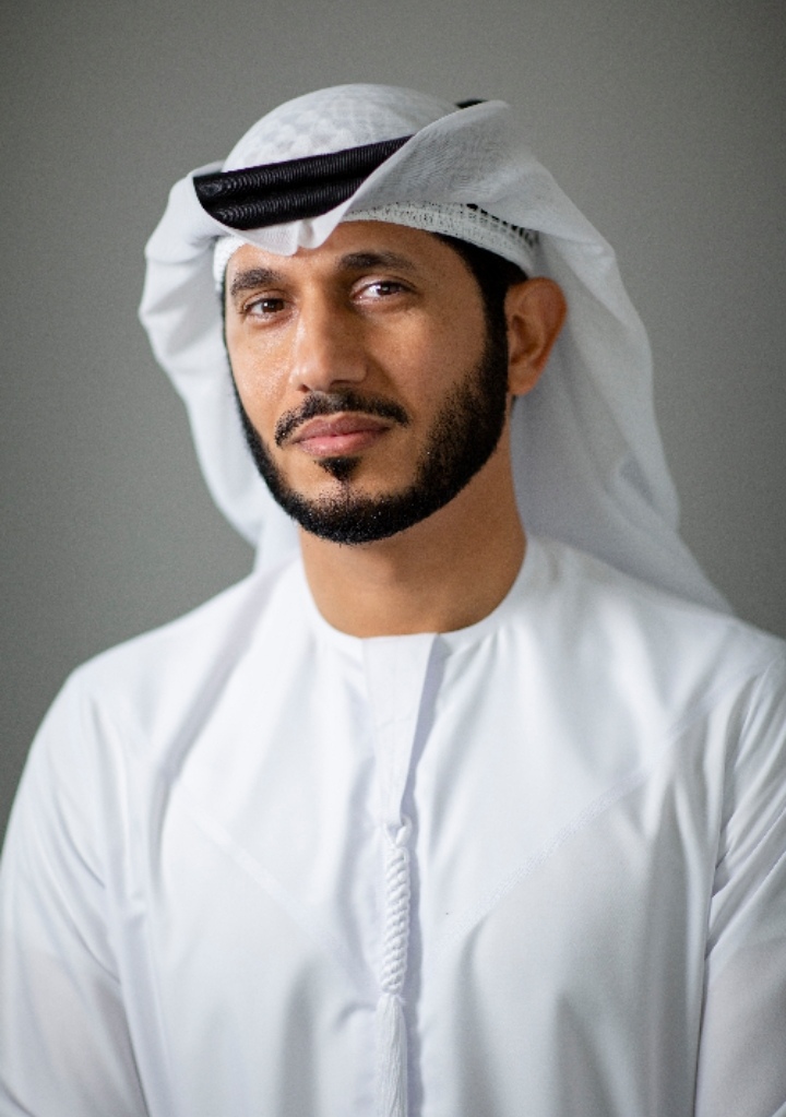 الدكتور سعيد مبارك بن خرباش  يكتب : نقرأ اليوم لنبدع غداً