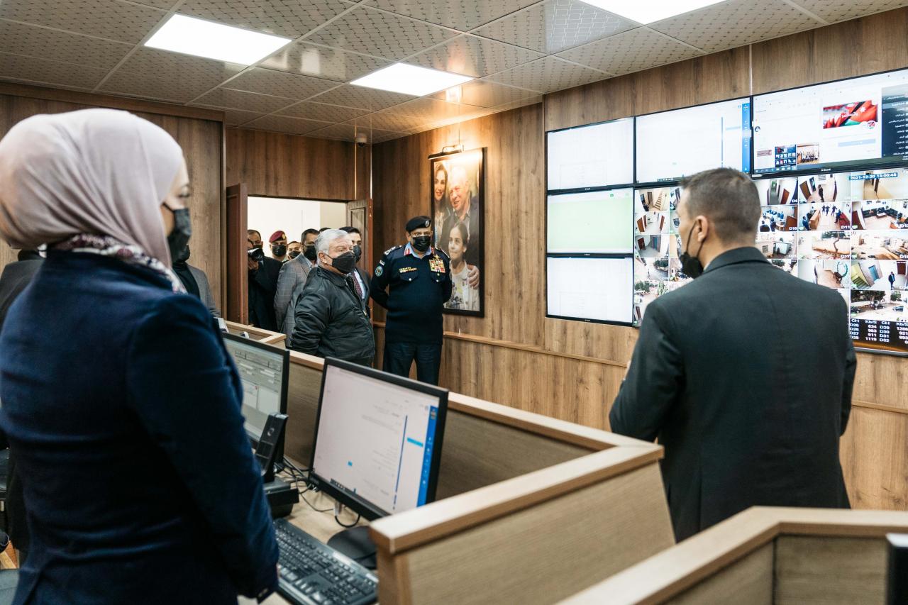 الملك يؤكد أهمية تطوير الأطر القانونية والاجتماعية لحماية الأسرة 