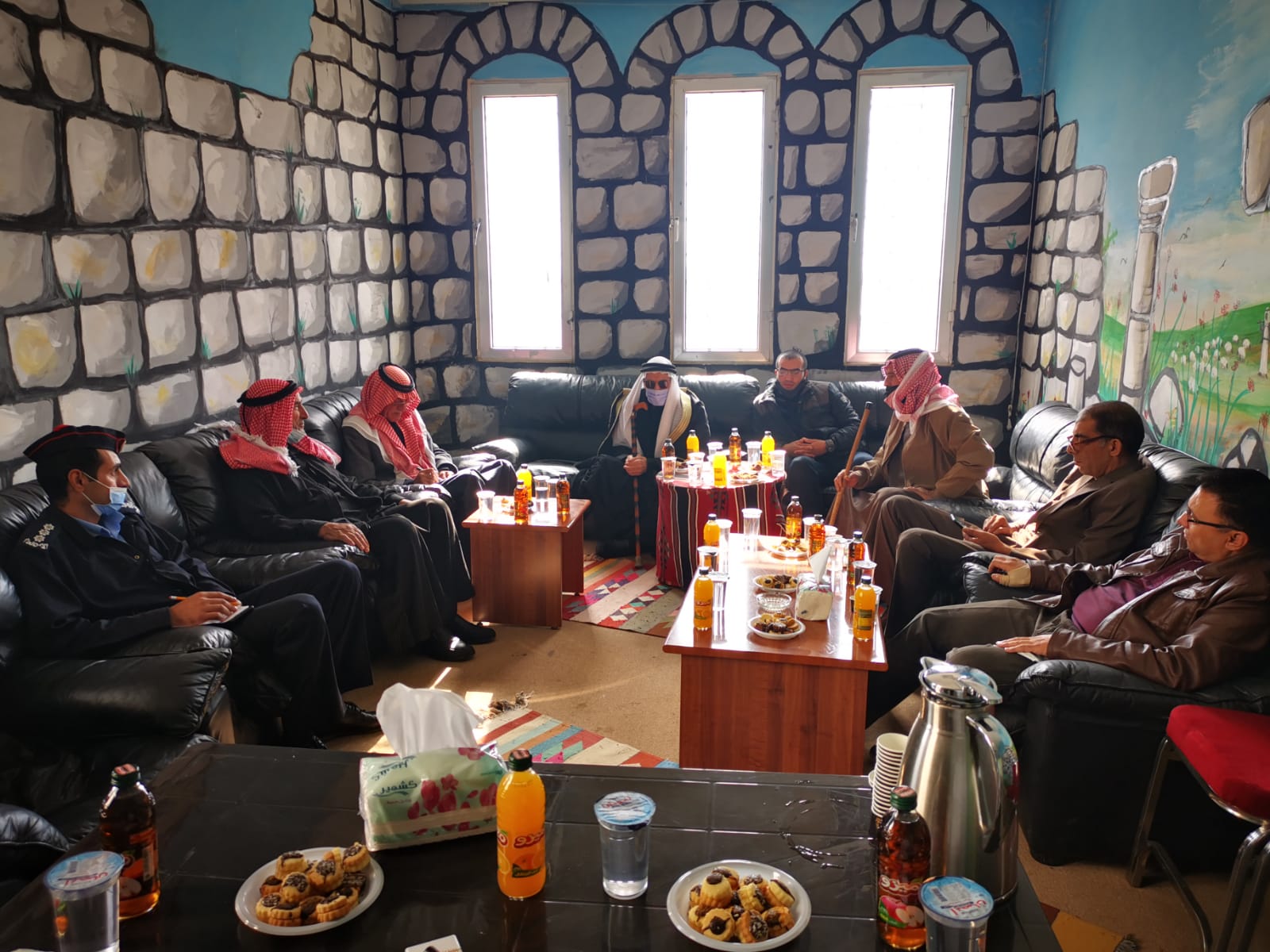 الكرك : المجلس المحلي بلواء فقوع يعقد اجتماعه في مركز شابات فقوع 