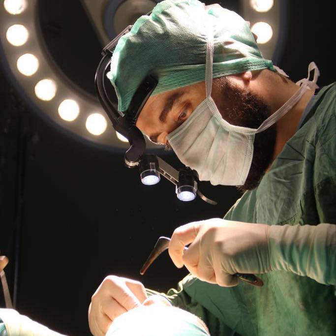 خبير دولي يثني علي دقة الجراحات التجميلية في مصر